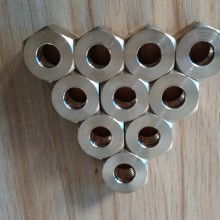 杭州临安威龙钟表配件厂 精密机械加工与除尘设备配件的专业制造者